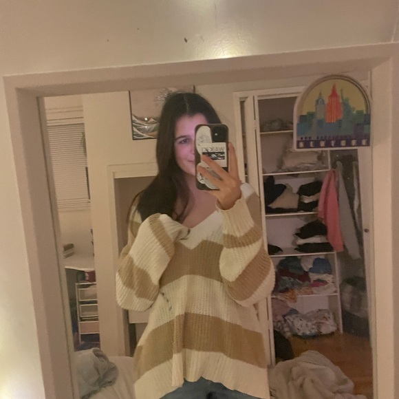 American eagle striped sweater! - Picture 3 of 4